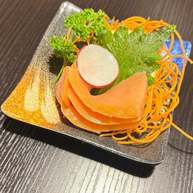 Smoked Salmon Sashimi (3) 🐟.